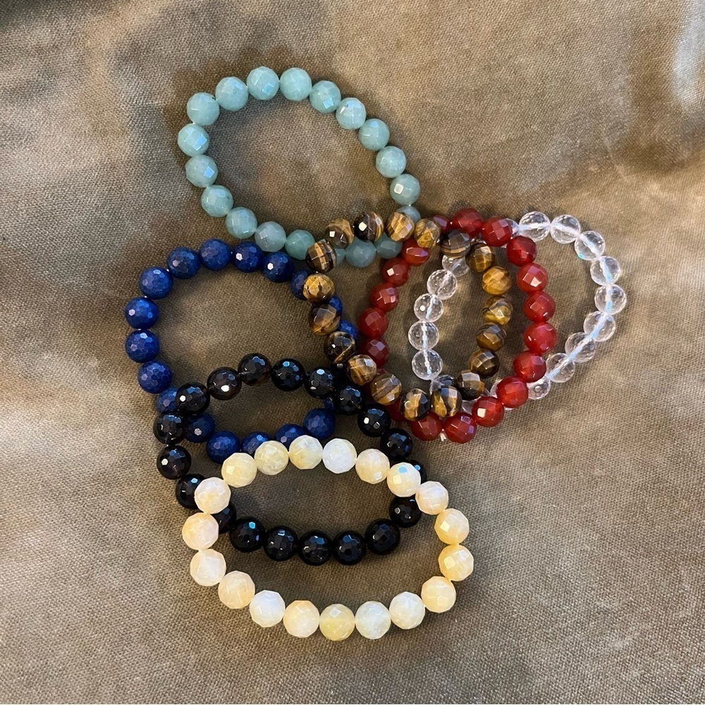 *Bundle add on* 8 elastic glass bead bracelets